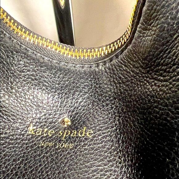 KATE SPADE New York Pine Street Finley Shoulder Bag Black - Picture 3 of 14